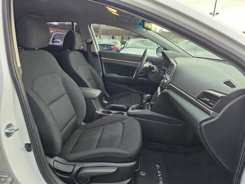 2020 Hyundai Elantra Eco