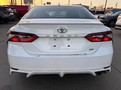 2023 Toyota Camry SE