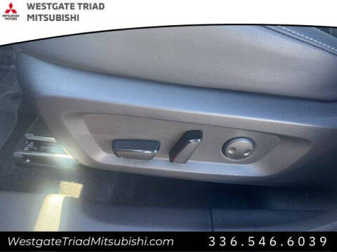 2025 Mitsubishi Outlander PHEV SEL