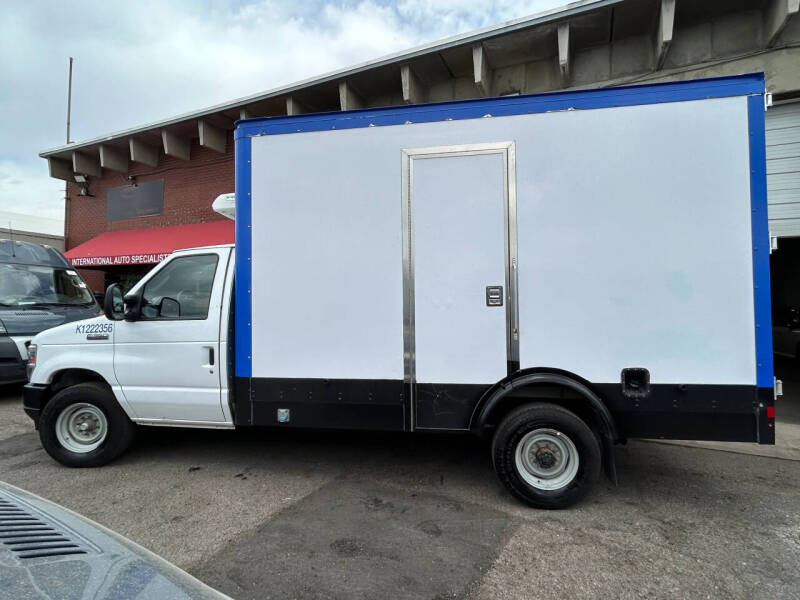 2024 Ford E-Series