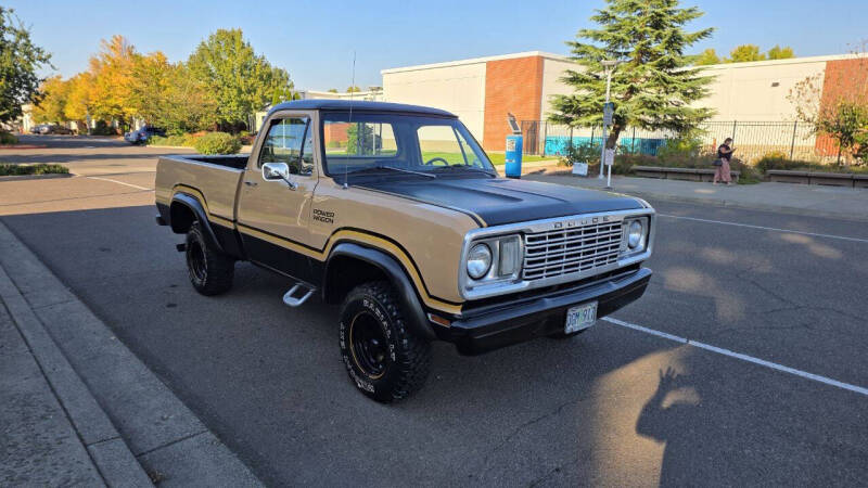 1977 Dodge D150 Pickup