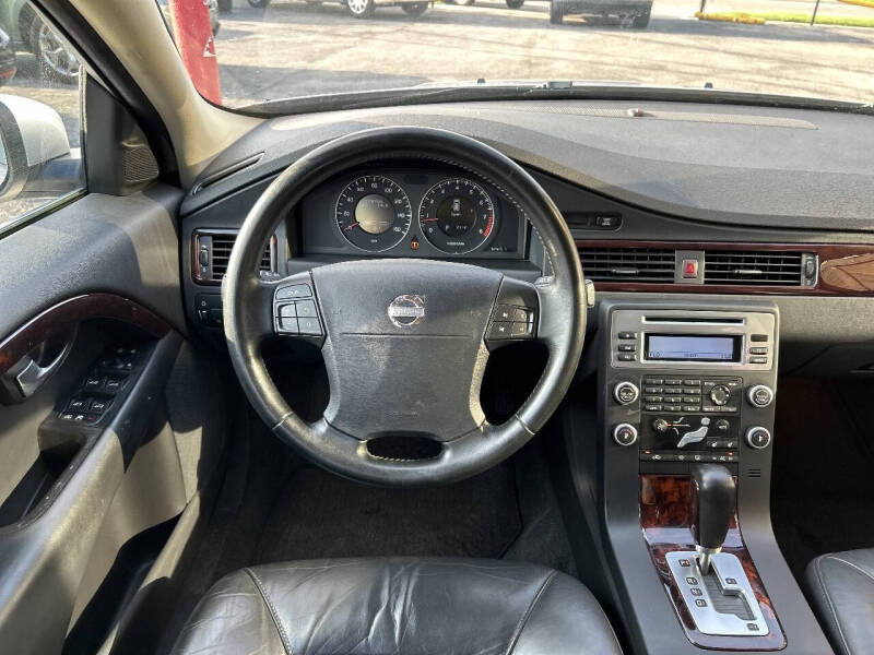2008 Volvo V70 3.2