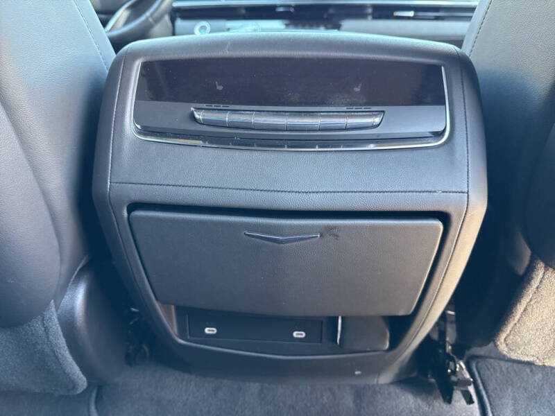 2023 Cadillac Escalade ESV Sport