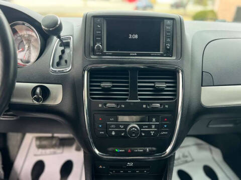 2014 Dodge Grand Caravan R/T