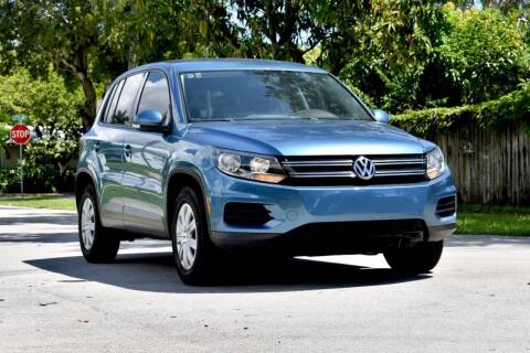 2017 Volkswagen Tiguan for sale at NOAH AUTO SALES in Hollywood FL