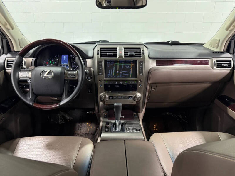 2017 Lexus GX 460