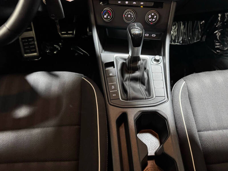 2023 Volkswagen Jetta Sport