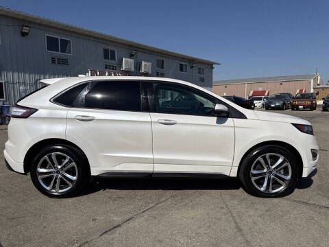 2016 Ford Edge Sport