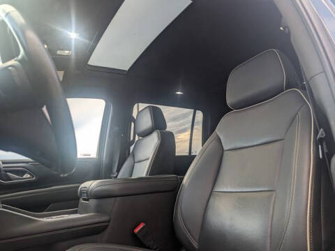 2022 GMC Yukon XL SLT