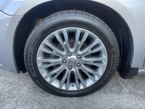 2013 Chrysler 200 Limited