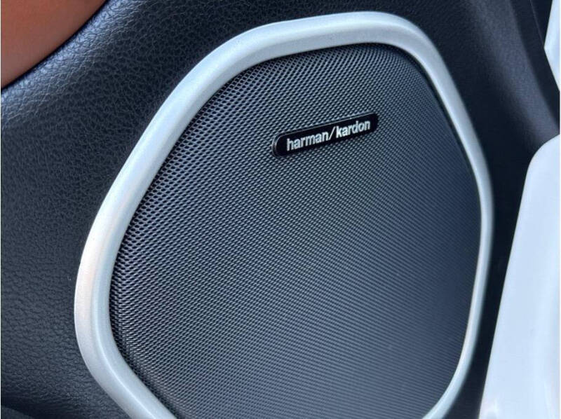 2020 Jeep Grand Cherokee Summit