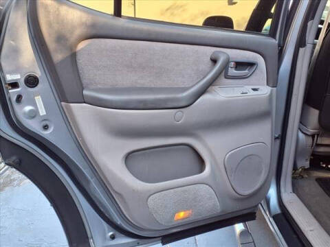 2001 Toyota Sequoia SR5