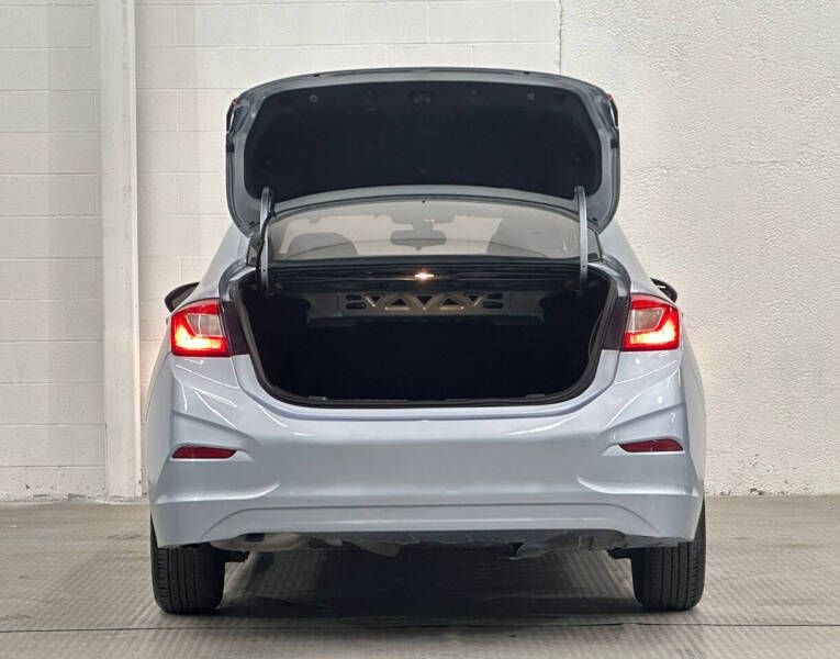 2018 Chevrolet Cruze LS Auto