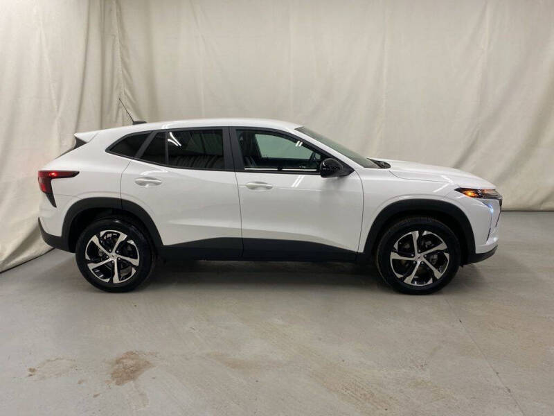 2024 Chevrolet Trax RS