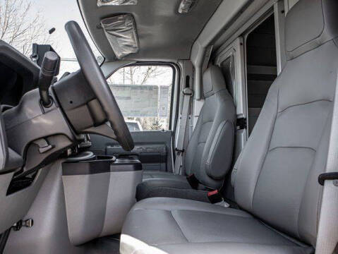 2024 Ford E-Series