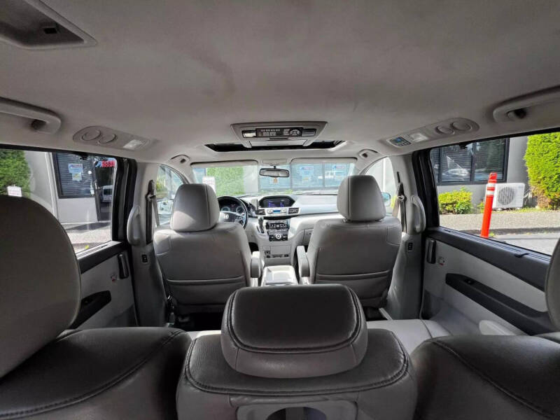 2012 Honda Odyssey EX-L photo 18