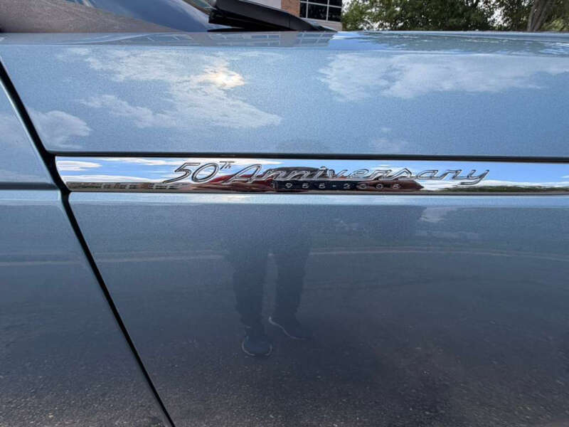 2005 Ford Thunderbird Deluxe