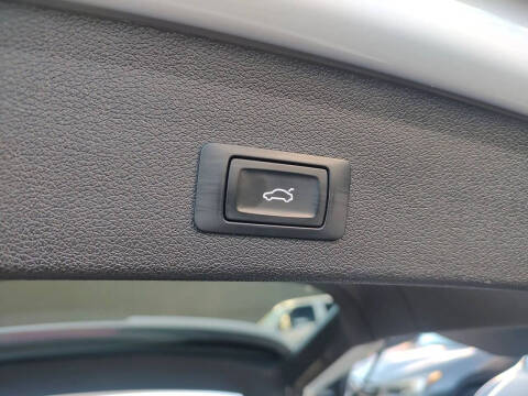 2016 Audi SQ5 3.0T quattro Premium Plus