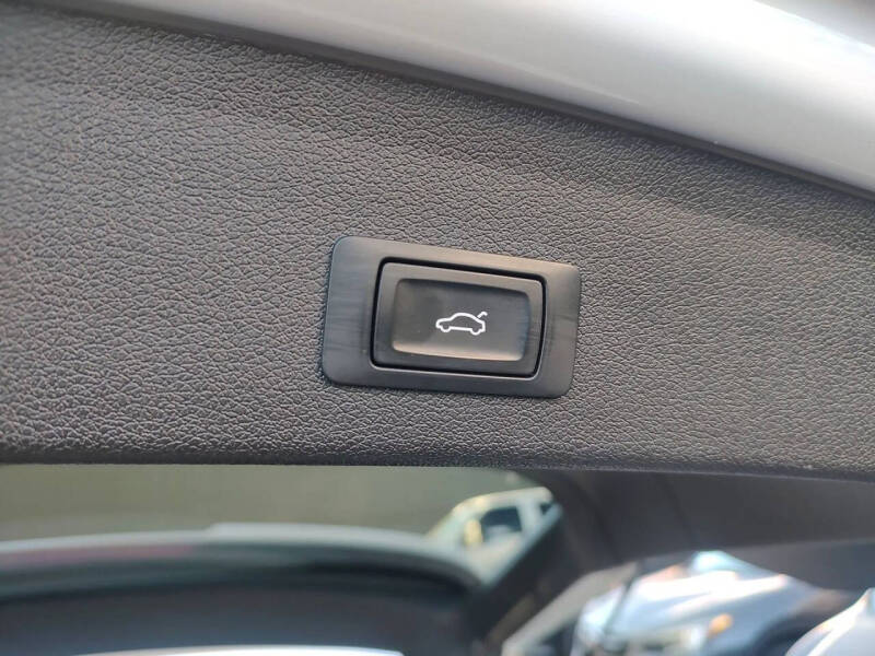 2016 Audi SQ5 3.0T quattro Premium Plus