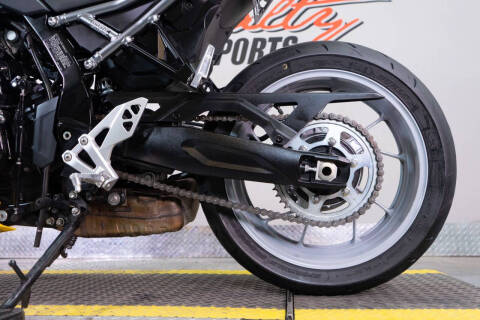2024 Suzuki GSX-8R