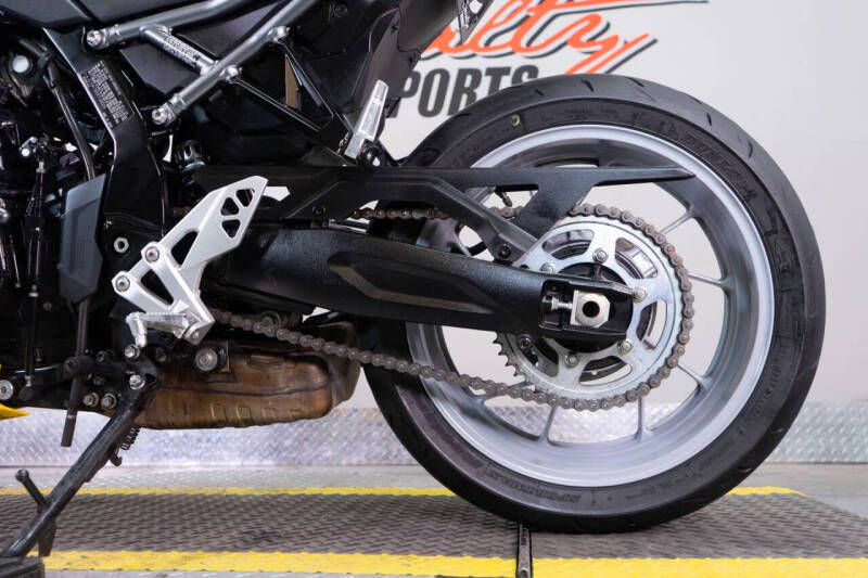 2024 Suzuki GSX-8R