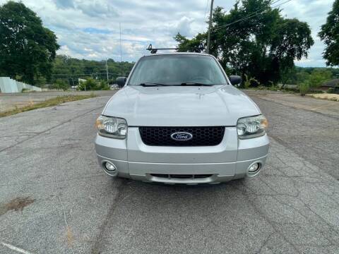 2007 Ford Escape Hybrid for sale at Car ConneXion Inc in Knoxville TN