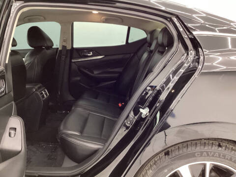 2022 Nissan Maxima 3.5 SV