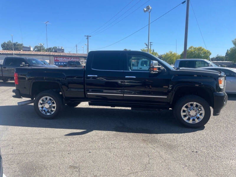 2016 GMC Sierra 2500HD Denali