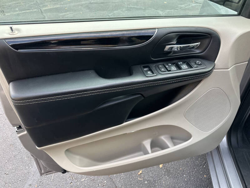 2017 Dodge Grand Caravan SXT