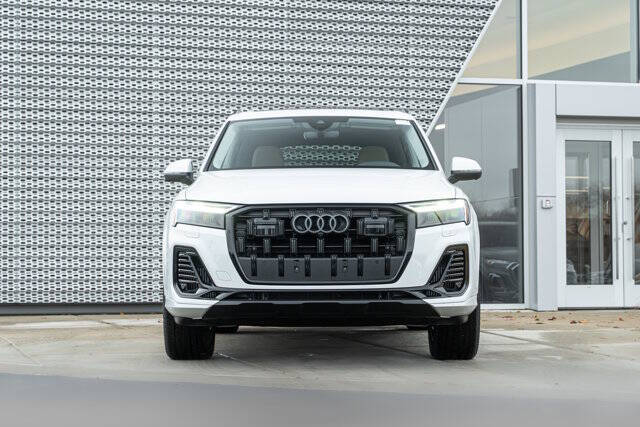 2026 Audi Q7 quattro Premium 55 TFSI