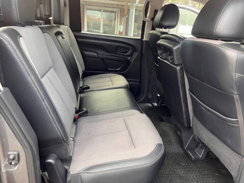 2017 Nissan Titan S