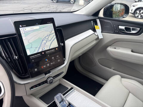 2026 Volvo XC60 B5 Ultra