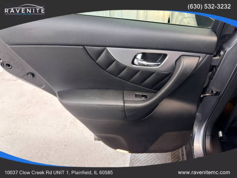 2012 Infiniti FX35