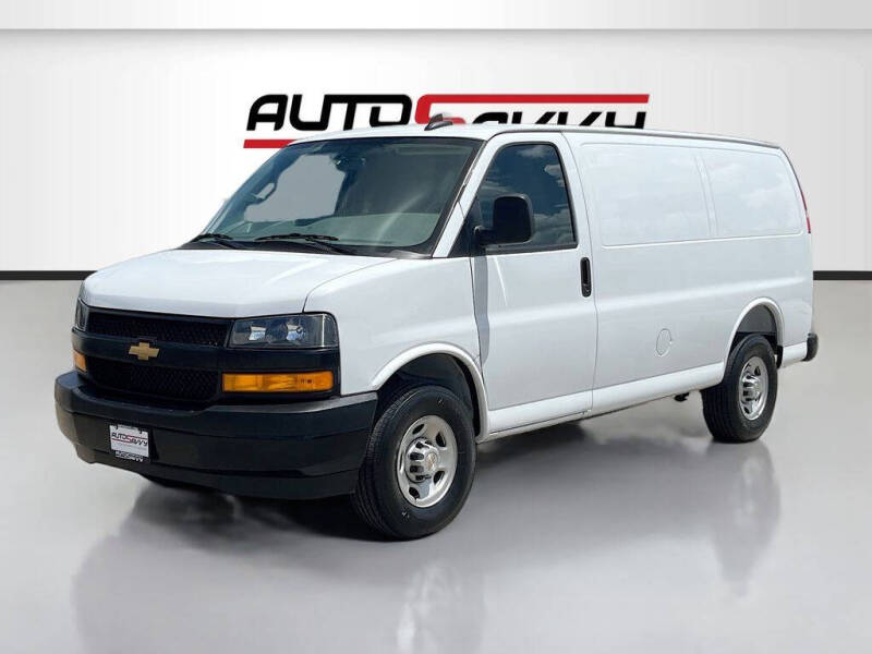 2025 Chevrolet Express 2500
