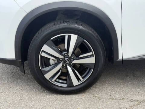 2024 Nissan Rogue SL