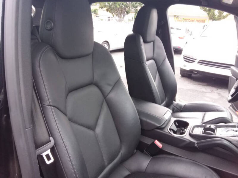 2014 Porsche Cayenne