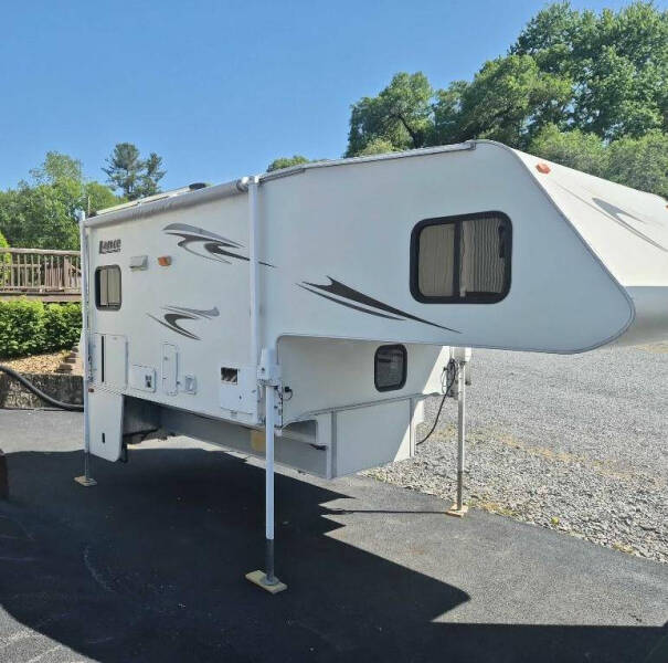 2009 Lance 971