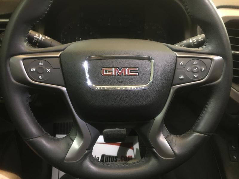 2017 GMC Acadia SLE-2