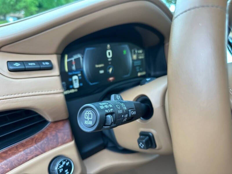 2015 Cadillac Escalade Platinum