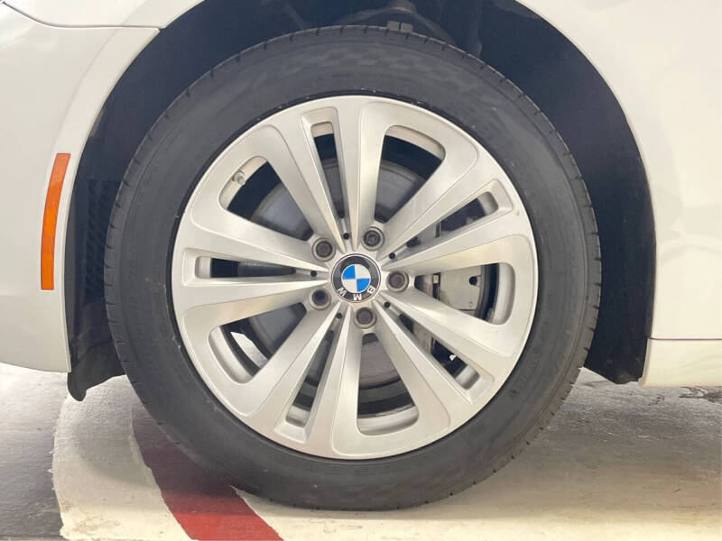 2012 BMW 7 Series 740i