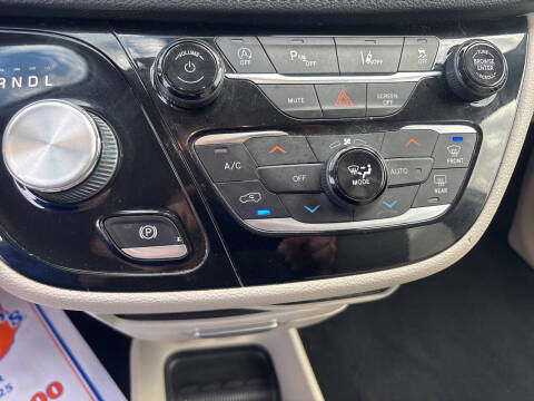 2021 Chrysler Pacifica Touring L