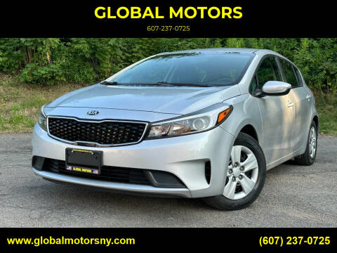 2017 Kia Forte5 LX