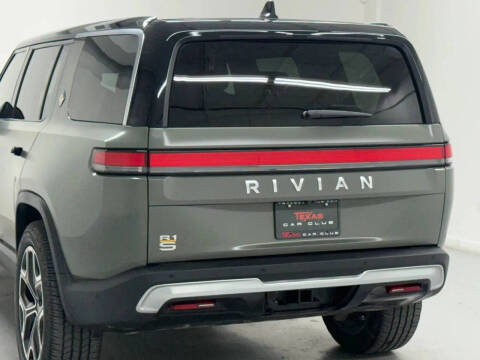 2022 Rivian R1S Launch Edition