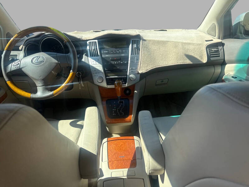 2004 Lexus RX 330