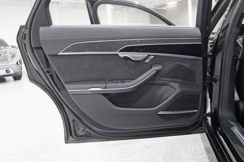 2022 Audi S8 4.0T quattro