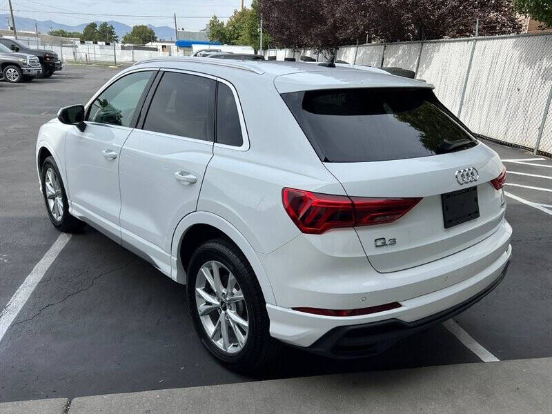 2023 Audi Q3 quattro S line Premium 45 TFSI