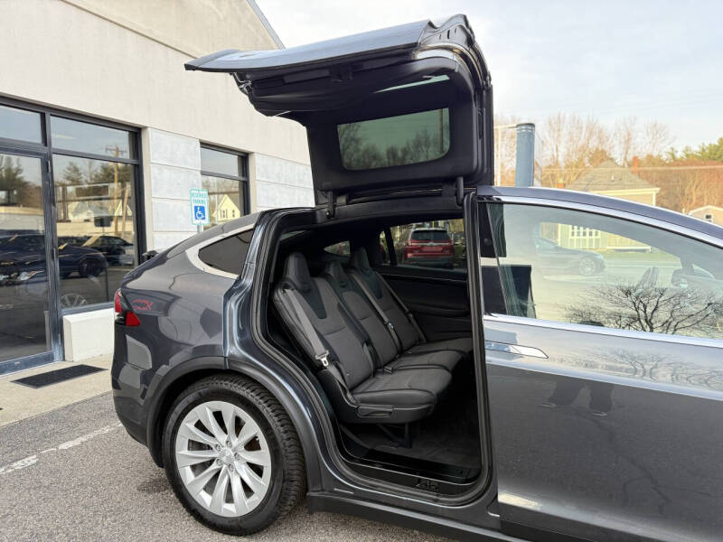 2017 Tesla Model X 90D