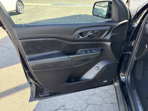 2019 GMC Acadia SLT-1