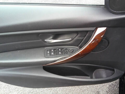 2015 BMW 3 Series 328i xDrive