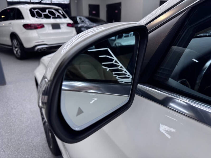 2019 Mercedes-Benz C-Class C 300 4MATIC